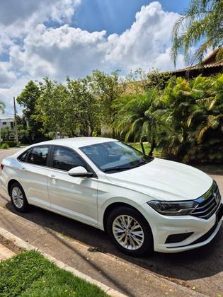 VOLKSWAGEN JETTA 1.4 250 TSI TOTAL FLEX COMFORTLINE TIPTRONIC VOLKSWAGEN JETTA 1.4 250 TSI TOTAL FLEX COMFORTLINE TIPTRONIC